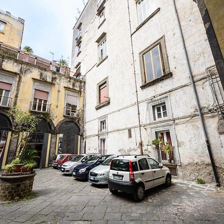 Via Atri 37 Appartement Napels Buitenkant foto