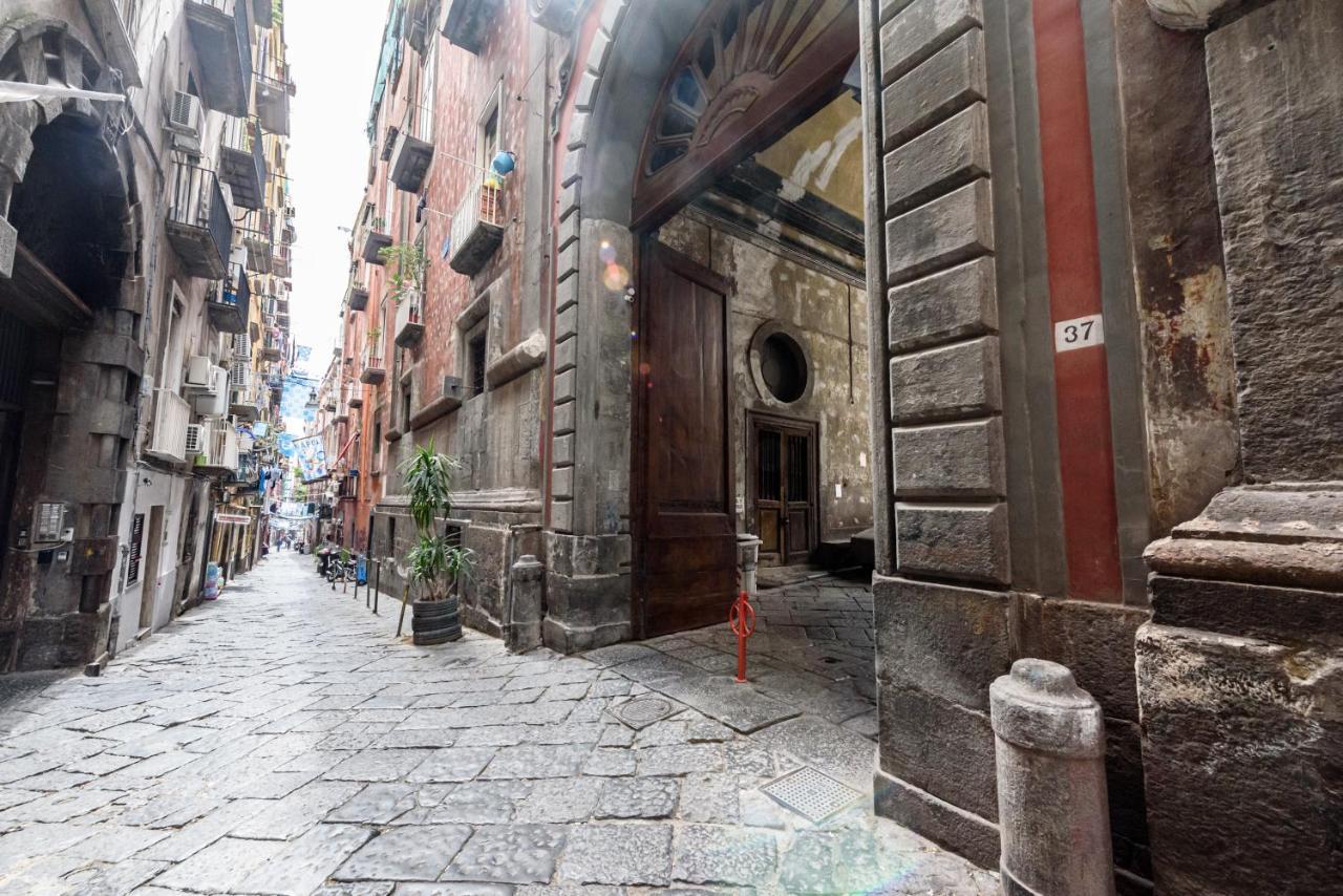 Via Atri 37 Appartement Napels Buitenkant foto
